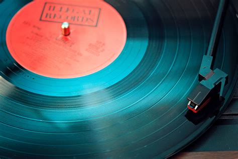 Vinyl: Is it better than streaming or should we stay digital? 