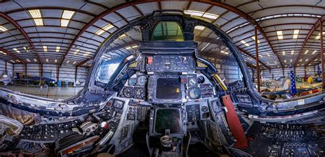 F-14 Tomcat Cockpit. : r/aviation