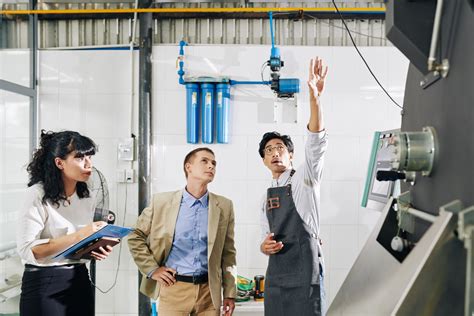 Facility Operations Management: A Brief Guide + Tips – Trillium
