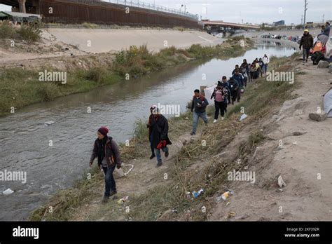 Mexico ciudad juarez border united hi-res stock photography and images ...