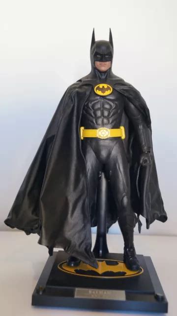 RARE FIGURINE Hot Toys Scale DX Batman EUR PicClick FR