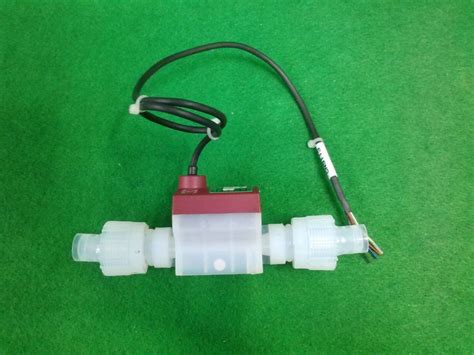 Tokyo Keiso Vf 3012 P01 Flow Sensor Used Grandbird