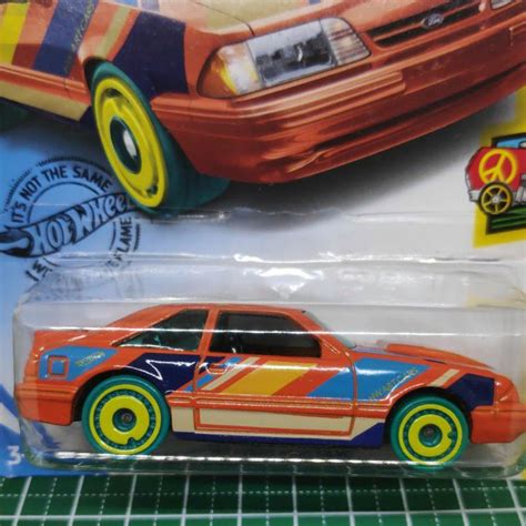 4 Hot Wheels HW Art Cars 92 Ford Mustang 1 10 Long Card 90 250 Shopee Malaysia