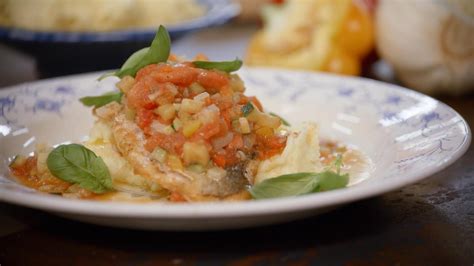 Goudbrasem met Provençaalse saus en geitenkaaspuree Dagelijkse kost