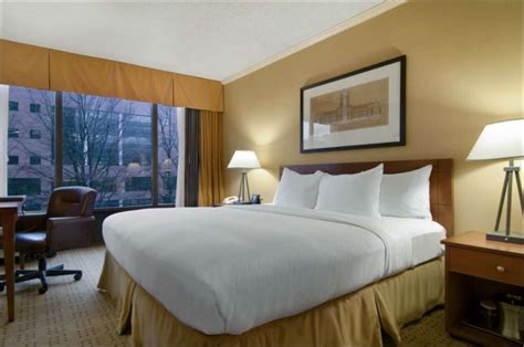 Hilton Knoxville | Downtown Knoxville