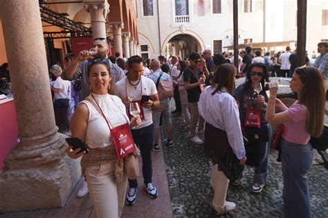 Vinitaly And The City Le Foto Del Weekend E Il Programma Dell Ultimo