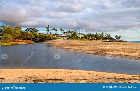 Makaha Beach Park In West Oahu Island Hawaii Stock Image Image Of