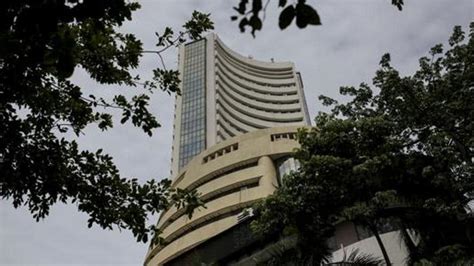 Sensex Drops Over 100 Points In Early Trade Nifty Below 11 150