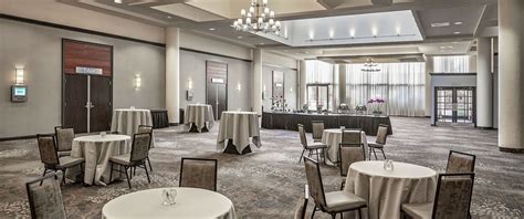 Hilton - Sacramento Grand Ballroom - Meeting and Event