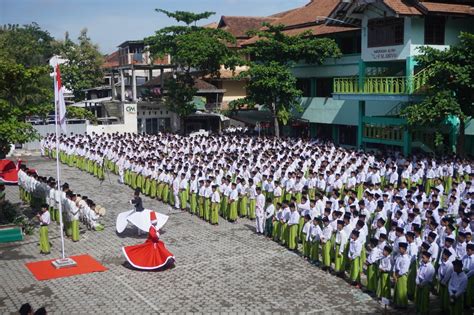 Pondok Pesantren Langitan Gelar Upacara Hari Santri Pondok Pesantren