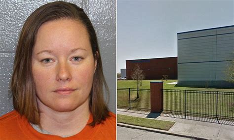 Oklahoma Teacher Repeatedly Had Sex With Her Student Daily Mail Online