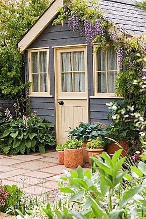 Paint Colors For Sheds: Choosing The Right Shade For Your Outdoor Space ...