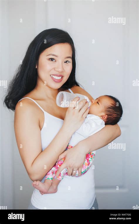 Chinese Baby Milk Bottle Hi Res Stock Photography And Images Alamy