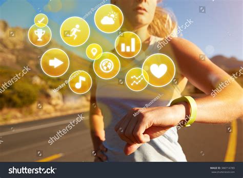 Fitness tracker: Bilder, Stockfotos und Vektorgrafiken | Shutterstock