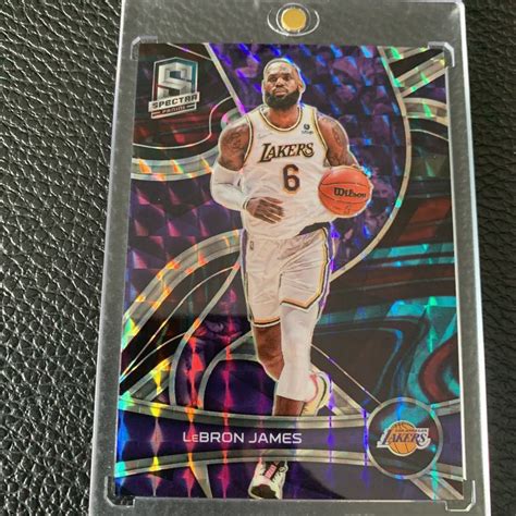 Lebron James Panini Spectra Interstellar Prizm