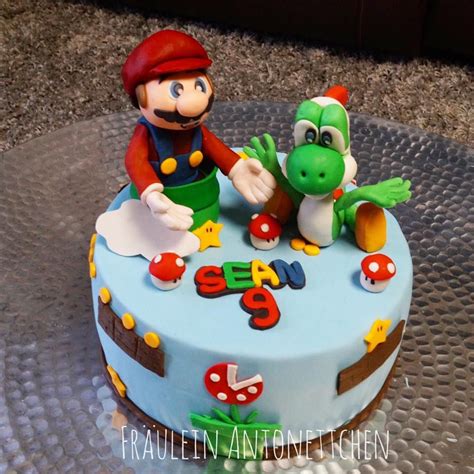 Fräulein Antonettchen Super Mario and Yoshi Cake Super Mario und