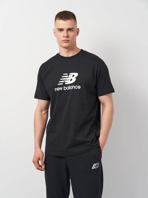 Футболка длинная мужская New Balance Stacked Logo MT41502BK S Черная ...