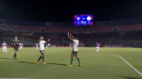 Vídeo Palmeiras faz 3 a 0 no Cerro Porteño 2 gols de Artur