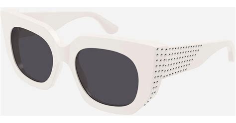 Alaïa White Oversized Cat Eye Sunglasses Lyst