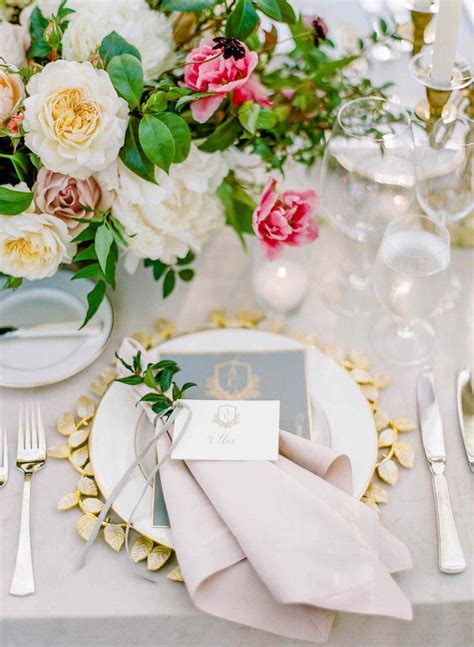 Lovely Table Settings For Weddings To Inspire Your Reception