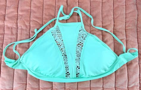 Hot Sexy Beatrix Ost Bikini Pics