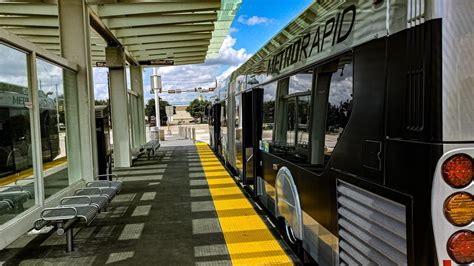 Houston MetroRapid BRT Silver Line New Flyer XDE60 1407 NW Tc YouTube