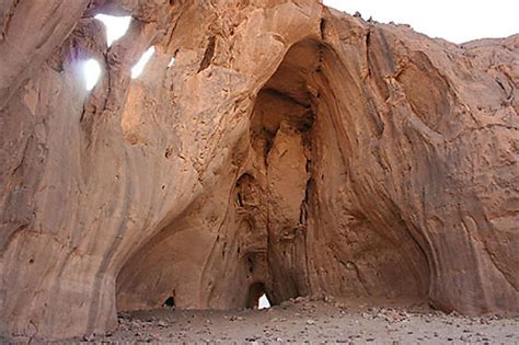 Algérie Hoggar Grotte Grottes Désert Hoggar Sahara algérien