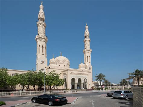 Uae Mosques Must Visit Beautiful Mosques In The Uae