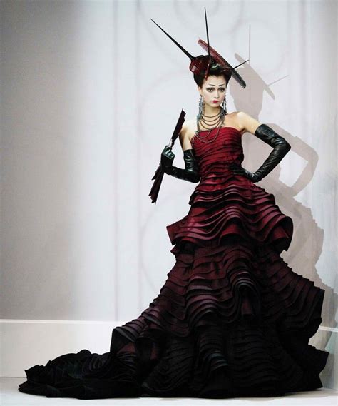 avant garde paris fashion | Avant Garde/High Fashion Art / Christian ...
