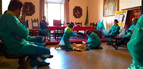 Misericordia Di Arezzo Si Avvicina Il Corso Per Soccorritore Di Base