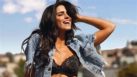 Bárbara De Regil Exhibe Todos Sus Defectos Al Lucir Indiscreto Y Sensual Bikini Tribuna