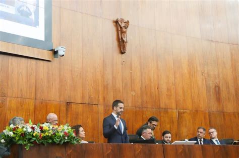 Defensora Pública Geral em exercício participa da cerimônia de posse do