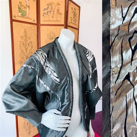 1980s Dolman Sleeve Gunmetal Silver Deadstock Jacket – Empress Vintage