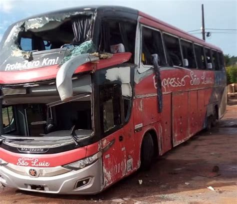 Nibus Tomba Em Estrada E Pessoas Ficam Feridas No Oeste Da Bahia