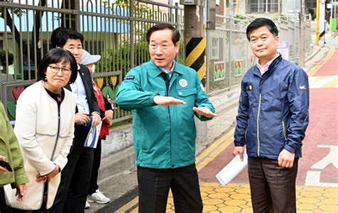 유정복 시장 어린이보호구역 내 교통안전 시설 강화해야 경인매일 세력에 타협하지 않는 신문