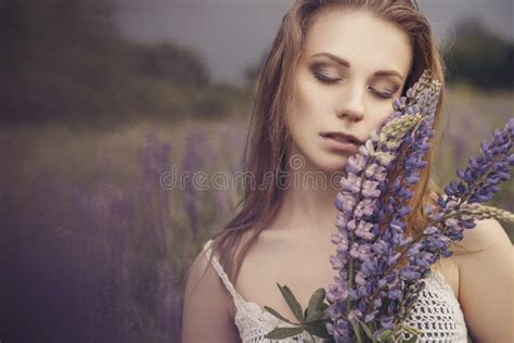 Beautiful Brunette Fit Slim Fragile Woman With Clear Flawless Sk Stock Image Image Of Nature