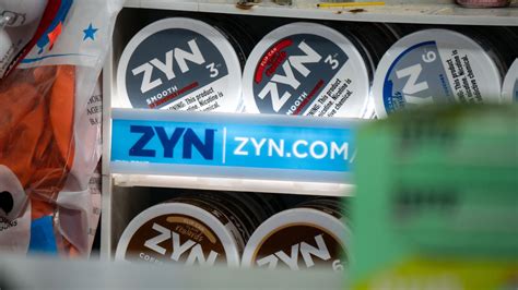 Why Increasingly Popular Zyn Nicotine Pouches Concern Health Experts Cnn