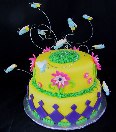 Fondant Firefly And Flower Birthday Cake The Twisted Sifter