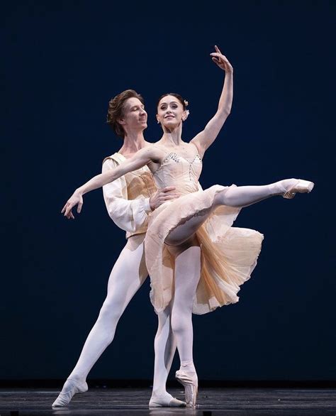 Marianela Nuñez and Vadim Muntagirov in Ballet Art