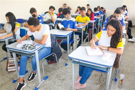 Rede Estadual De Ensino Oferece Mais De 2 7 Mil Vagas Para Matrículas