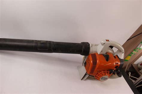 Stihl Bg 56c Leaf Blower Gas Powered Untested Pulls Over Bodnarus Auctioneering