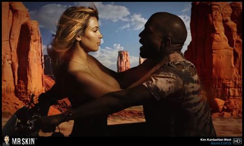 Naked Kim Kardashian West In Bound