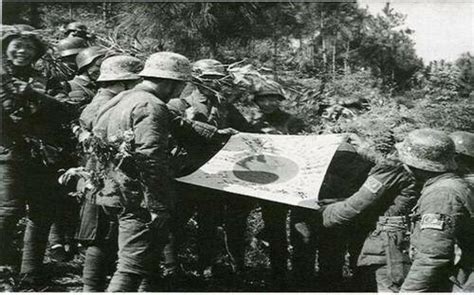 Japanese Flag During Ww2 Black And White