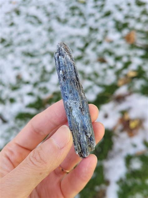 Metallic Indigo Blue Kyanite Blade Top Quality Ruby Red UV Reactive