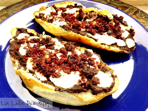 Molletes con Chorizo | La Lola Dice