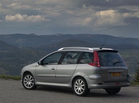 Peugeot 206 SW - Технически данни и характеристики