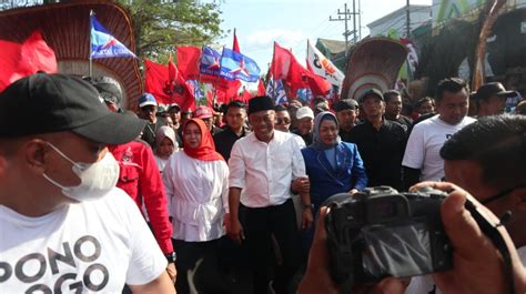 Kang Giri Bunda Lisdyarita Paslon Pertama Daftar Ke Kpu Ponorogo