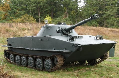 tank pt  umi nepritele prekvapit armadnizpravodajcz