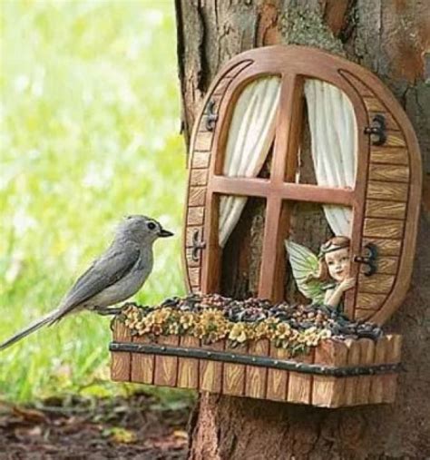 Ten Amazing, Crazy and Unusual Bird Feeders From Around the World