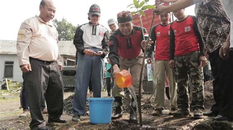 Cimahi Minim RTH Bisanya Pemkot Itu Nanam Pohon Ini Sebabnya